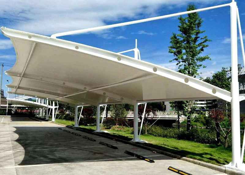 創(chuàng)新設(shè)計，呼和浩特膜結(jié)構(gòu)車棚守護(hù)您的座駕之美